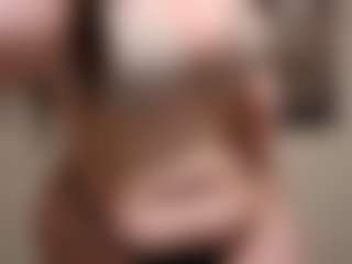 bigbootybullynisha's Live Sex Cam Show