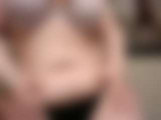 bigbootybullynisha's Live Sex Cam Show