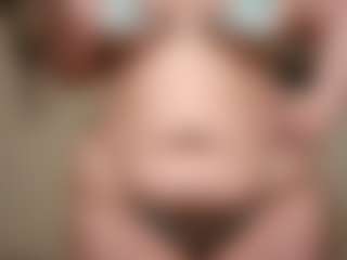 bigbootybullynisha's Live Sex Cam Show