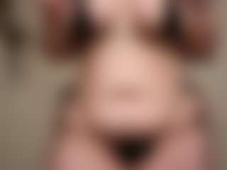 bigbootybullynisha's Live Sex Cam Show