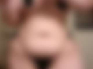 Live cam show with bigbootybullynisha - Spank on SmokeAndPoke