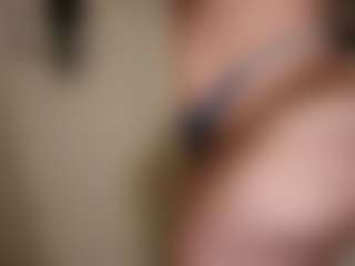 bigbootybullynisha's Live Sex Cam Show