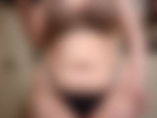 bigbootybullynisha's Live Sex Cam Show