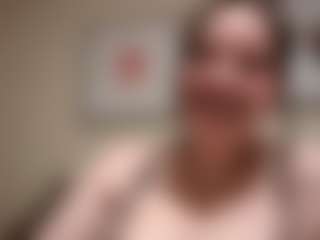 Live cam show with bigbootybullynisha - Brown Eyes on xheatlive.com