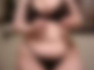 bigbootybullynisha's Live Sex Cam Show