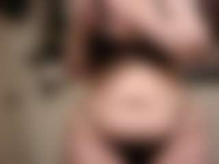 bigbootybullynisha's Live Sex Cam Show