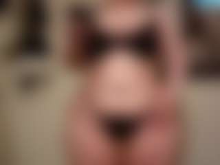 bigbootybullynisha's Live Sex Cam Show