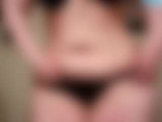 bigbootybullynisha's Live Sex Cam Show