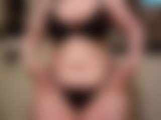 bigbootybullynisha's Live Sex Cam Show