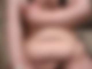 bigbootybullynisha's Live Sex Cam Show