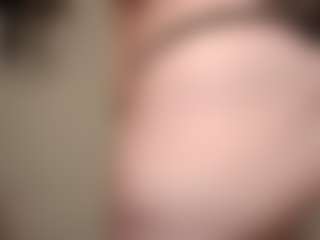 Live cam show with bigbootybullynisha - Spy Curvy on friskycurves.com