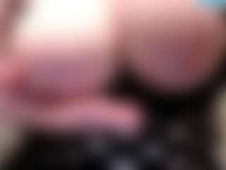 bigbootybullynisha's Live Sex Cam Show