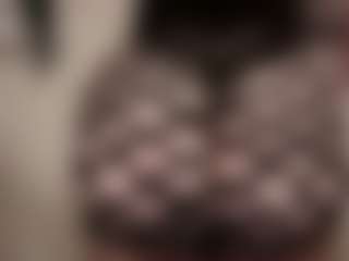 bigbootybullynisha's Live Sex Cam Show