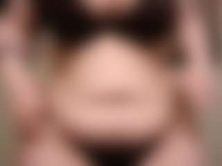 bigbootybullynisha's Live Sex Cam Show
