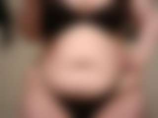 bigbootybullynisha's Live Sex Cam Show
