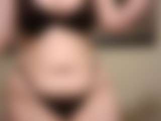 bigbootybullynisha's Live Sex Cam Show