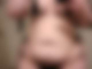 bigbootybullynisha's Live Sex Cam Show
