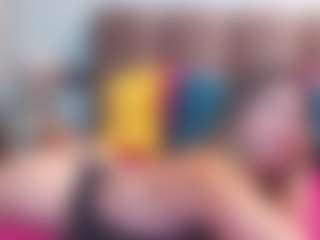Live cam show with RaisaAllen - Lush on Chatstar