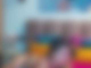 Live cam show with RaisaAllen - Shaved Pussy MILF on Nude Chat * 1 On 1 Webcam Sex * Live Cam Show