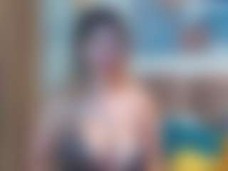 Live cam show with RaisaAllen - Flashing on Fit Hotties