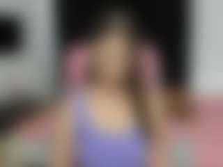 evafromheaven MILF webcam performer live streaming