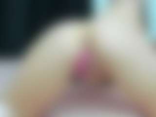 Live cam show with evafromheaven - Spank MILF on Hubzter Live