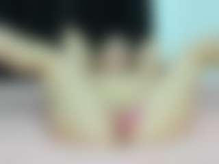 evafromheaven MILF webcam performer live streaming