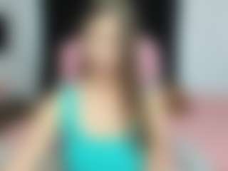 Live cam show with evafromheaven - Latina MILF on Dolls Live