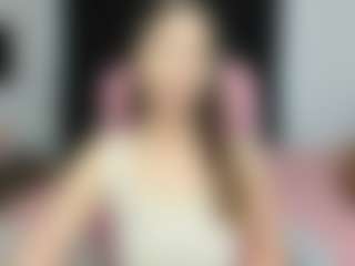 Live cam show with evafromheaven - Small Tits on Gym Cam Girls