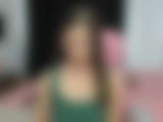 evafromheaven MILF webcam performer live streaming