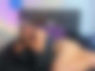 Live cam show with amandaseyfried19 - Middle Aged on numayanayam.club