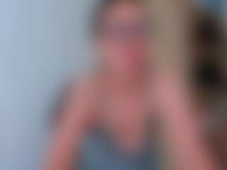 Live cam show with amandaseyfried19 - Curvy on sexytreat.net