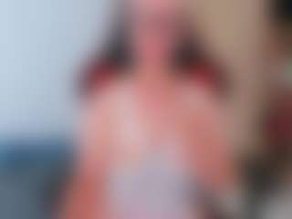 amandaseyfried19 MILF webcam performer live streaming