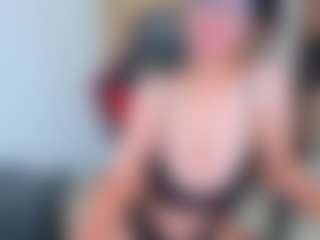 Live cam show with amandaseyfried19 - Cosplay Mature on Camsoda