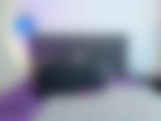 Live cam show with amandaseyfried19 - Latina on CamClone | colombia