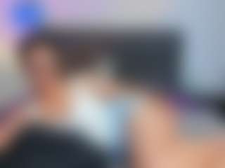 amandaseyfried19 MILF webcam performer live streaming
