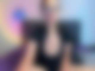 Live cam show with amandaseyfried19 - Cosplay BBW on Dolls Live