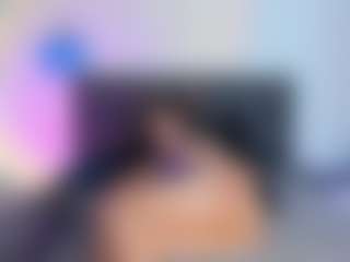 Live cam show with amandaseyfried19 - Mature on AdultVida.com