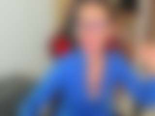 Live cam show with amandaseyfried19 - Control on Milf Play