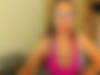 amandaseyfried19's Live Sex Cam Show