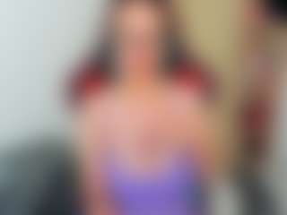 Live cam show with amandaseyfried19 - Middle Aged on numayanayam.club