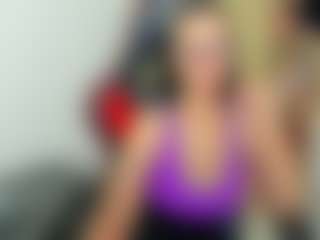 Live cam show with amandaseyfried19 - Brown Eyes Mature on sexylive.show