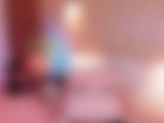 Live cam show with Ameelie - Flashing on crypto-cams