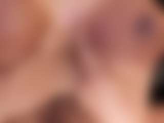 Ameelie's Live Sex Cam Show