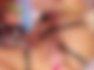Ameelie's Live Sex Cam Show