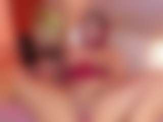 Live cam show with Ameelie - Anal Teen (18+) on Hubzter Live