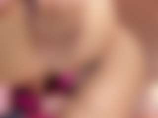 Ameelie's Live Sex Cam Show