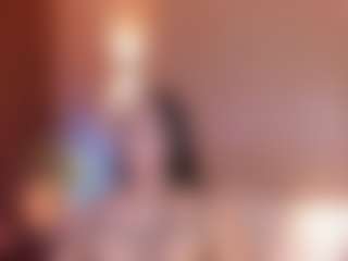 Live cam show with Ameelie - Brown Eyes Brown Hair on parknlotfishbdy