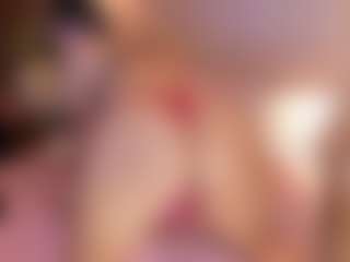 Ameelie's Live Sex Cam Show