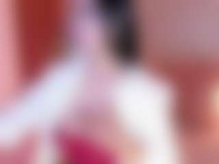 Live cam show with Ameelie - Petite on Hubzter Live
